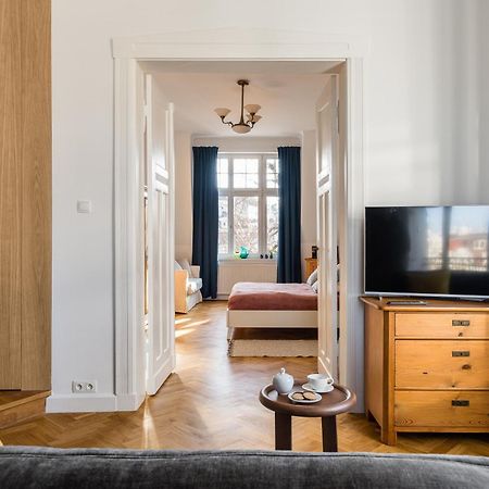 Sanhaus Apartments - Chopina 13 - Apartamenty W Centrum, 5 Minut Od Plazy I Deptaka ソポト 部屋 写真